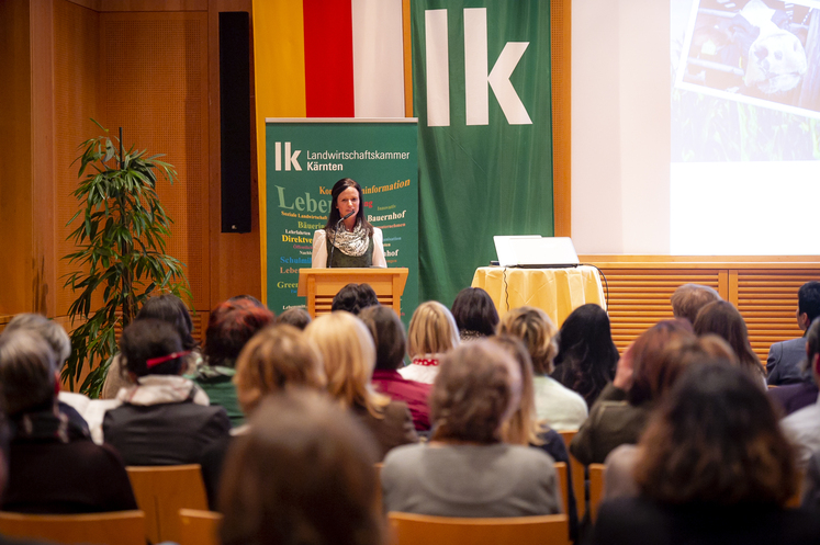 Landesbäuerin Astrid Brunner beim Bildungstag "Arbeiten mag ich, Erfolg liebe ich" .jpg Landesbäuerin Astrid Brunner beim Bildungstag "Arbeiten mag ich, Erfolg liebe ich" .jpg
