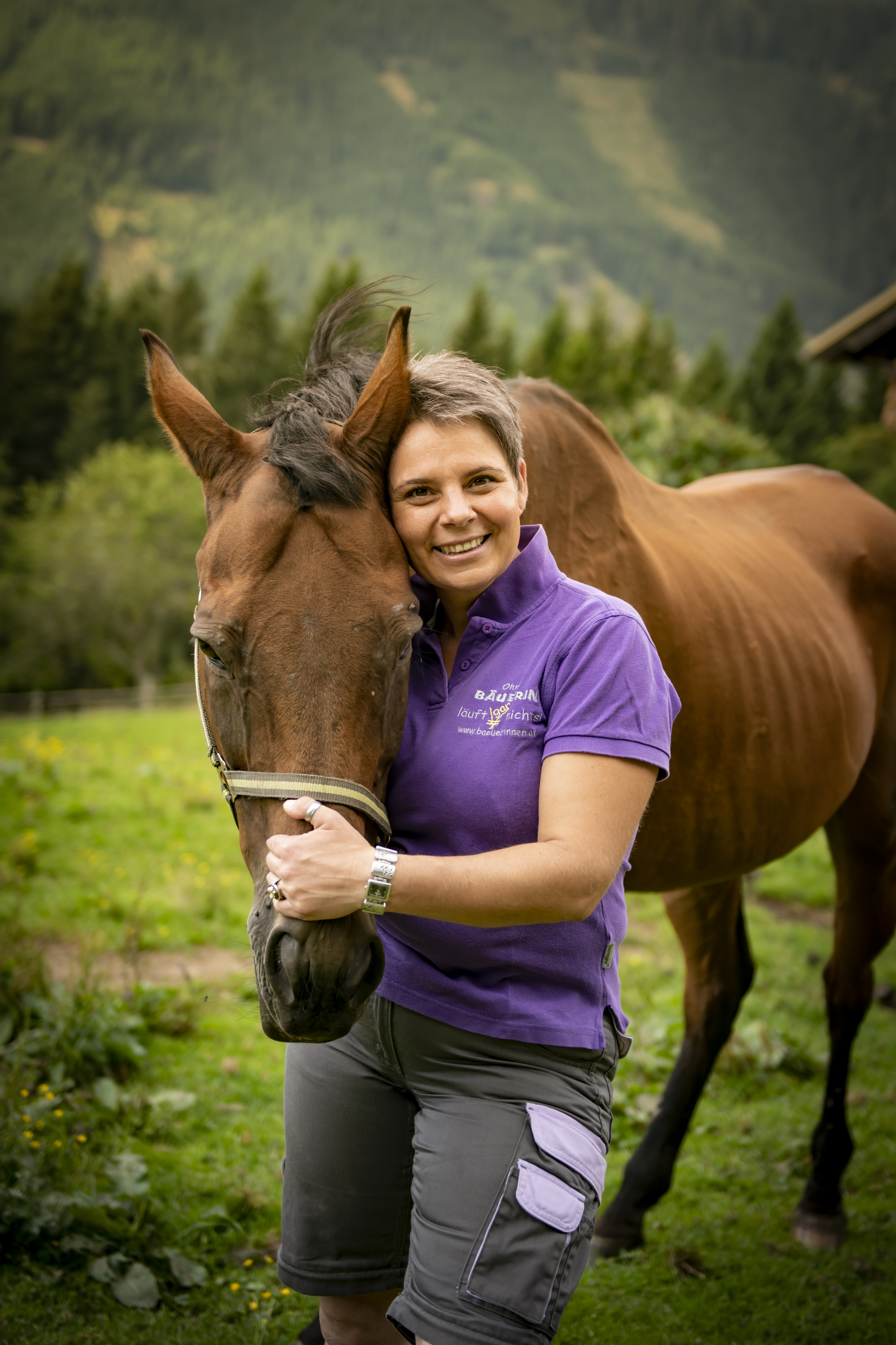 Justine Stromberger mit Pferd.jpg Justine Stromberger mit Pferd.jpg