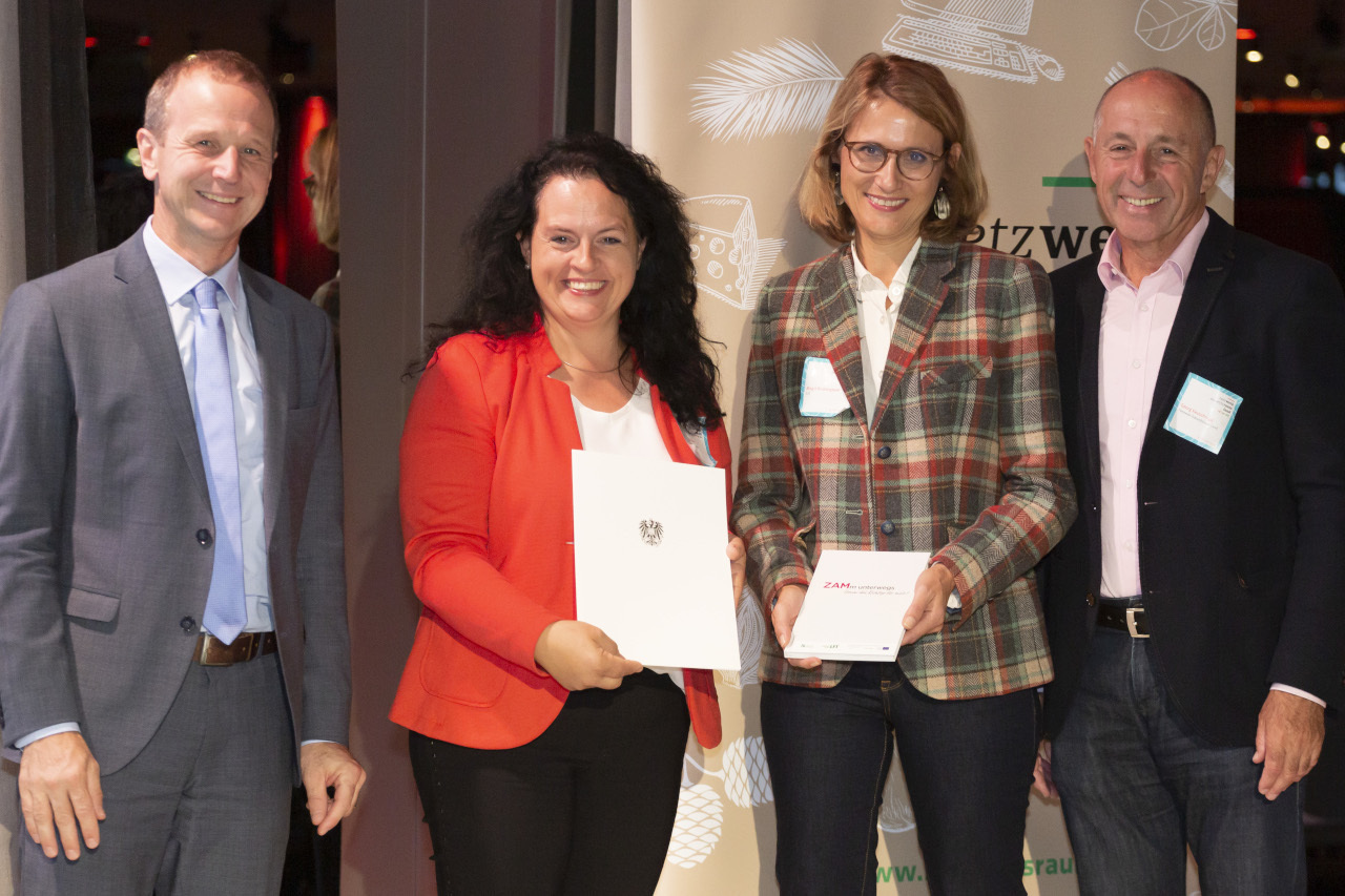 Markus Hopfner, Johanna Haider, Birgit Bratengeyer, Georg Keuschnigg.jpg Markus Hopfner, Johanna Haider, Birgit Bratengeyer, Georg Keuschnigg.jpg