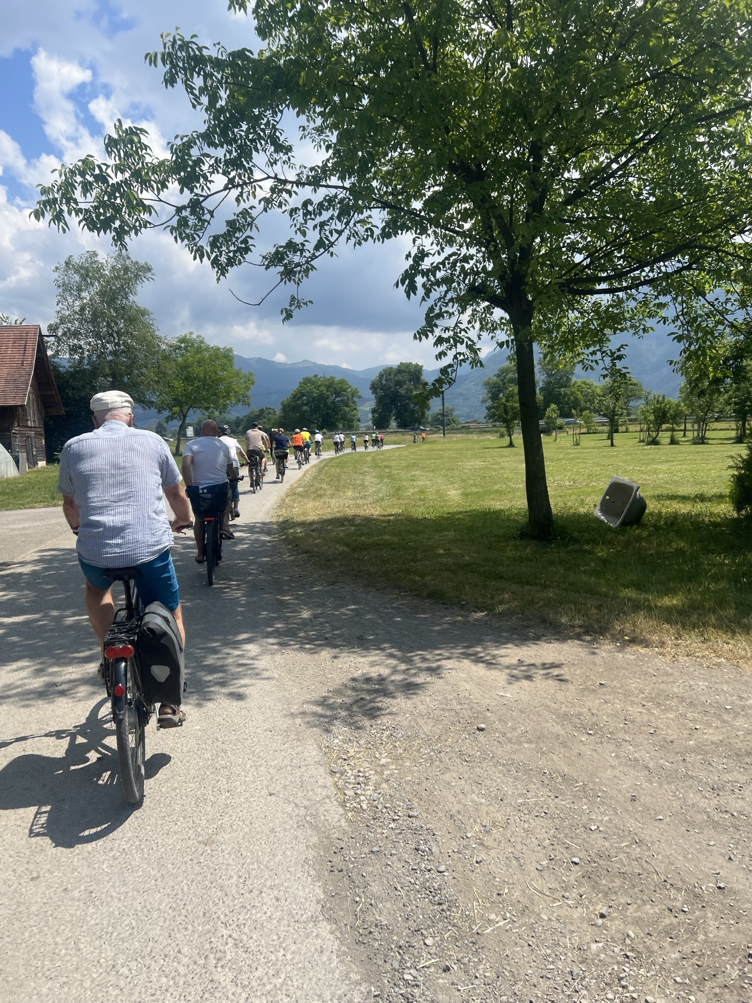 Bauernhofradltour (3).jpg Bauernhofradltour (3).jpg