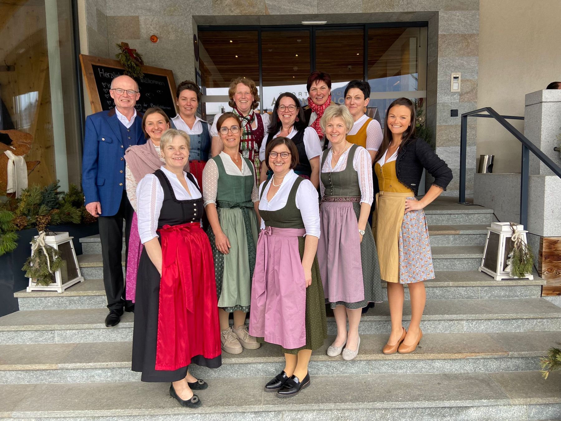 Bezirksausschuss Pinzgau.jpg Bezirksausschuss Pinzgau.jpg