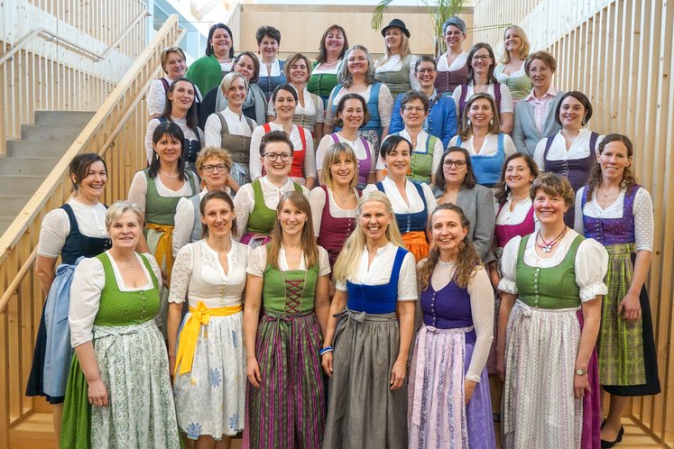 Ortsbäuerinnen Flachgau.jpg Ortsbäuerinnen Flachgau.jpg