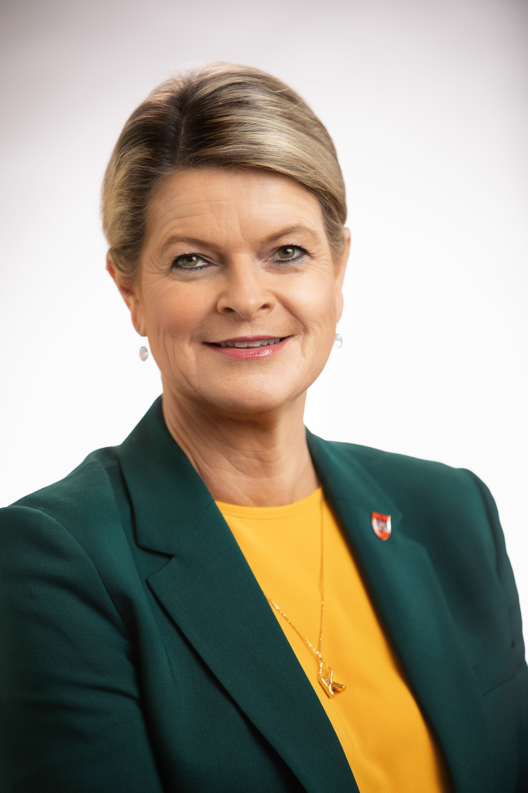 BM Claudia Tanner .jpg