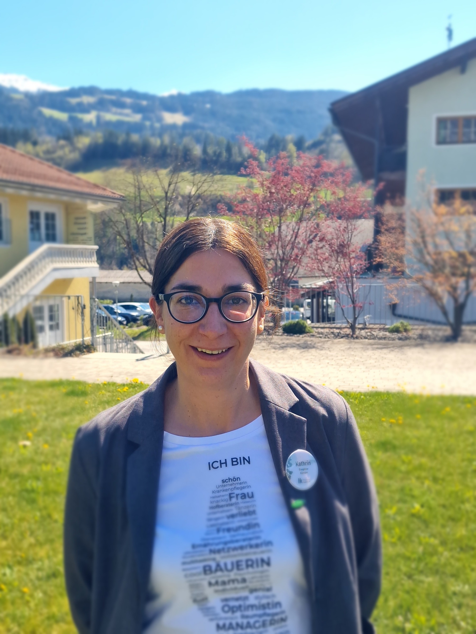 Kathrin Einspieler, Bezirkssprecherinstellvertreterin, Bezirk Klagenfurt.jpg Kathrin Einspieler, Bezirkssprecherinstellvertreterin, Bezirk Klagenfurt.jpg