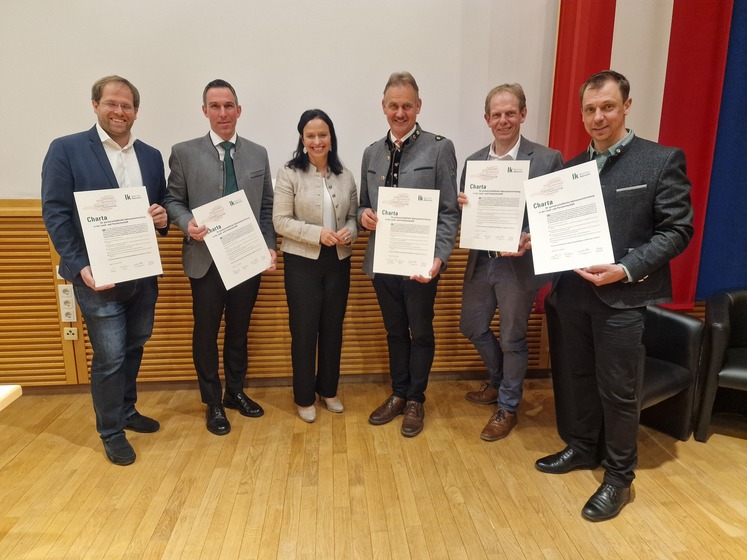 von links: Lexer Georg, Mag. Granitzer Matthias, KR Brunner Astrid, KR Ing. Čik Marjan, Egger Martin, KR Zarfl Franz.jpg von links: Lexer Georg, Mag. Granitzer Matthias, KR Brunner Astrid, KR Ing. Čik Marjan, Egger Martin, KR Zarfl Franz.jpg
