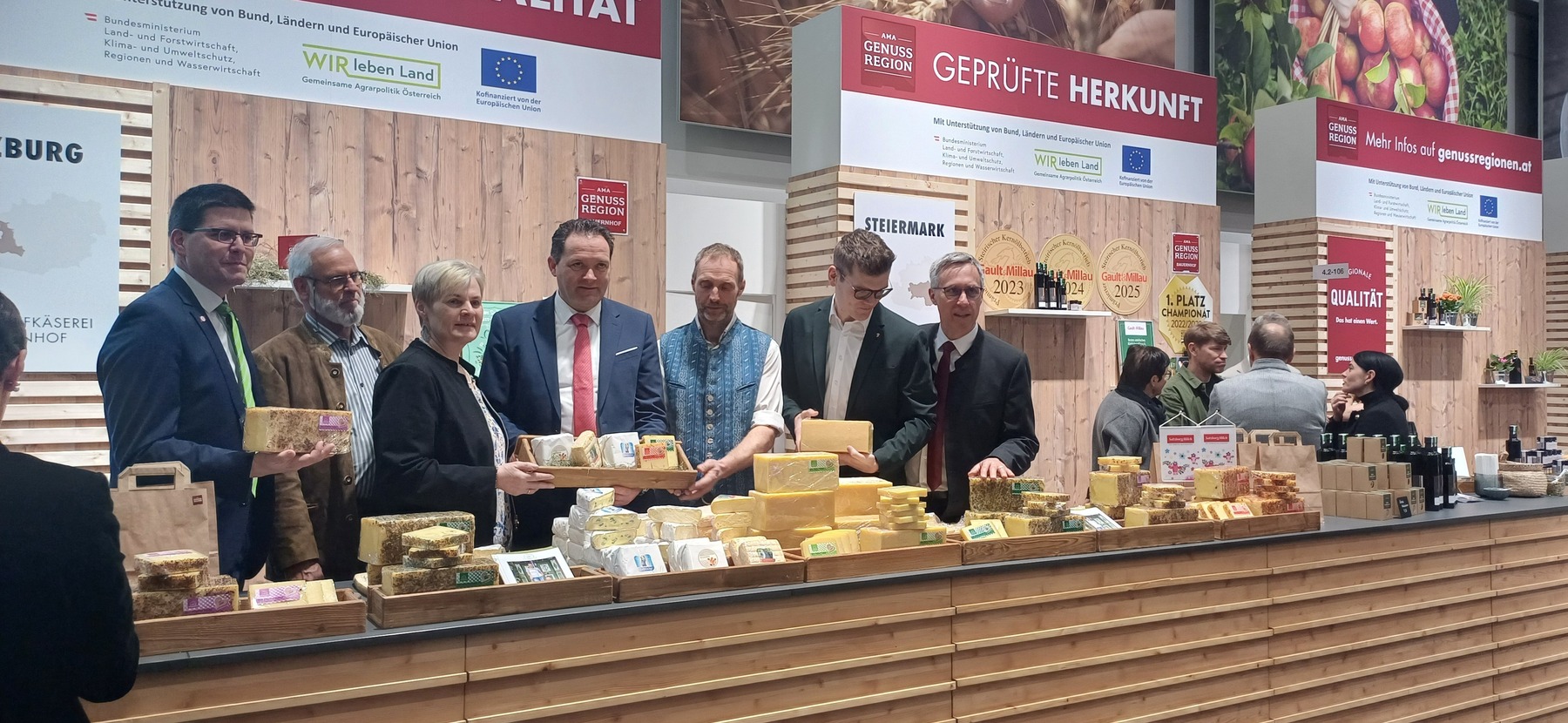 Bäuerinnen Österreich auf der Grünen Woche 2026 Österreichische Vertreter von Politik, Verbänden, Organisationen, etc.  © Putz/LK Sbg