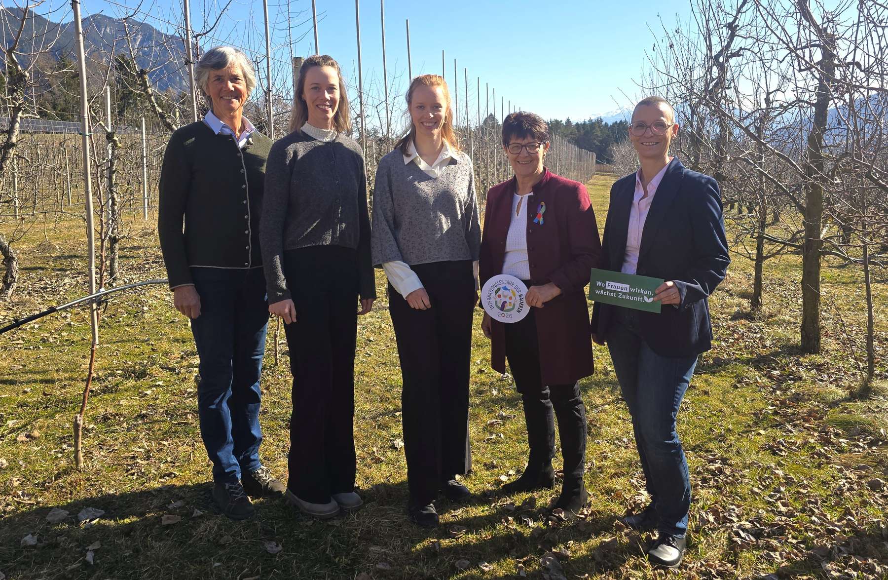 Bäuerinnen Tirol zum Weltfrauentag.jpg