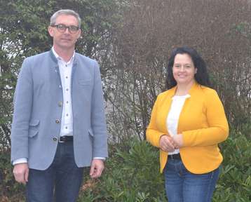 LK OÖ-Präsident Waldenberger & Landesbäuerin Haider.jpg