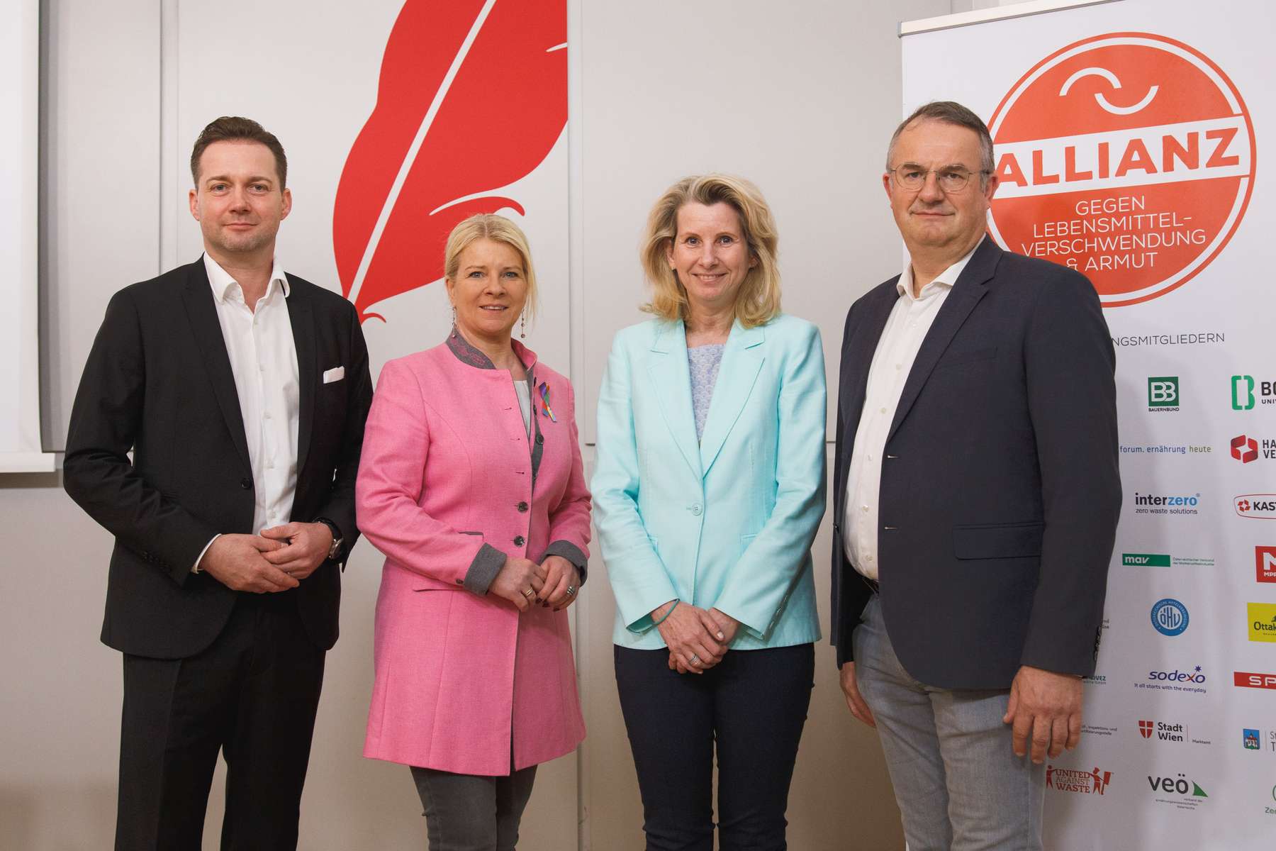 PK Allianz gegen Lebensmittelverschwendung.jpg