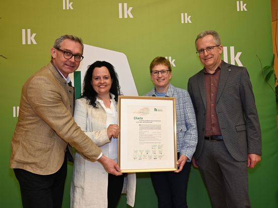 Unterzeichnung Charta_LK OÖ 2026 © LK OÖ
