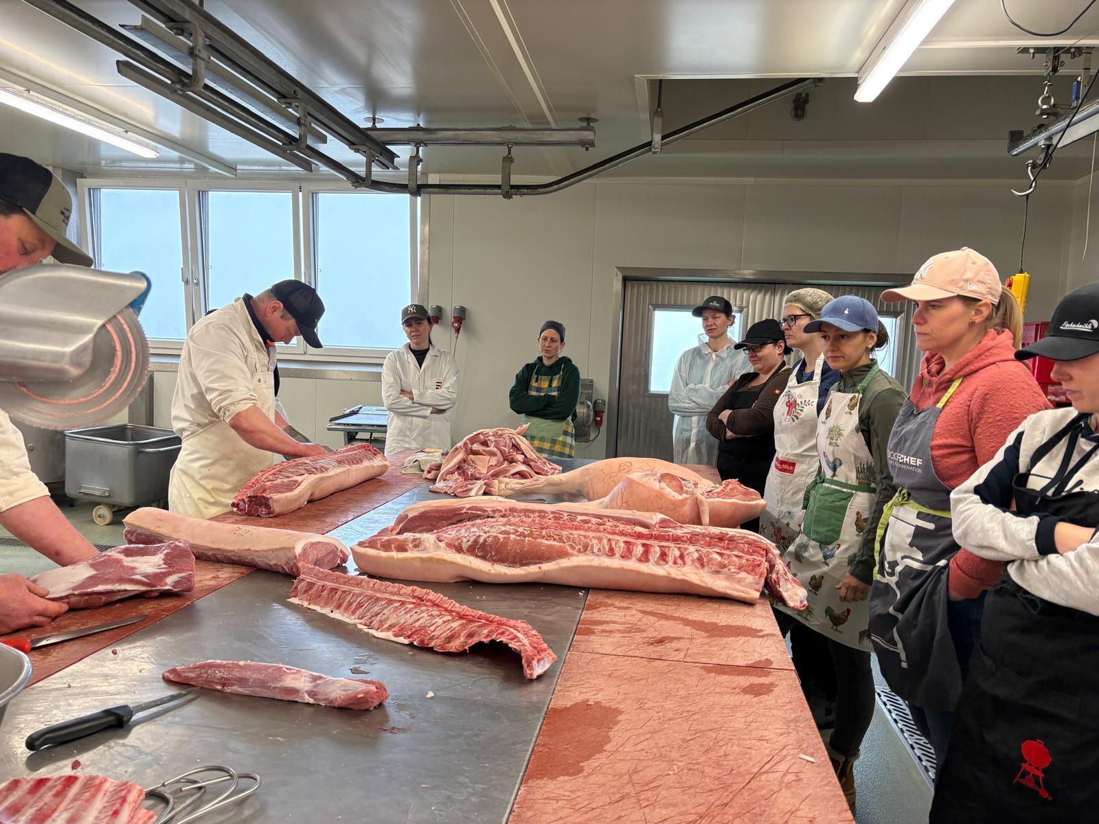 Von der Einsteigerin zur Insiderin Flachgau Fleischverarbeitung.jpg