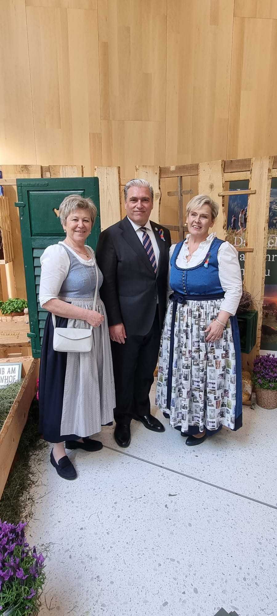 Rashad Al-Khafaji 3.jpg