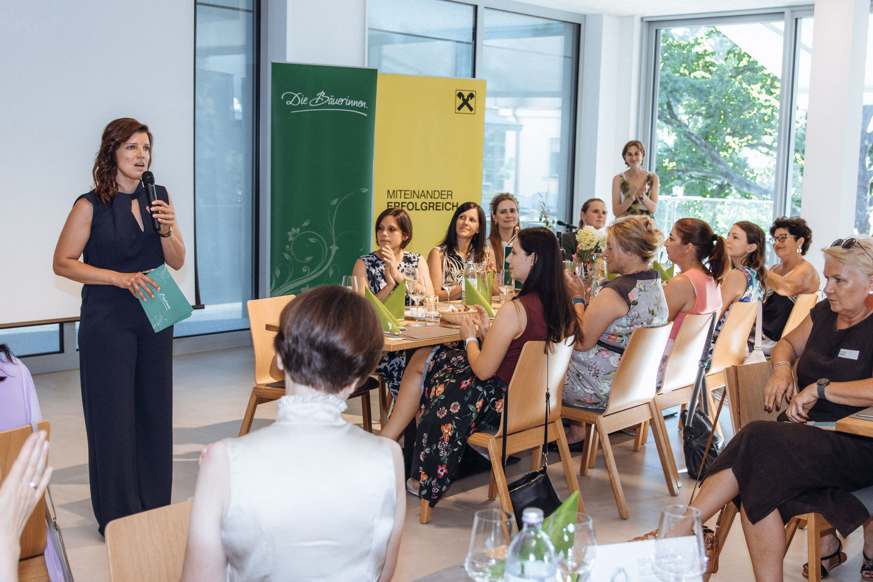 Sommerlounge der Bäuerinnen Kärnten © achimmandlerphotography für Bäuerinnen Kärnten