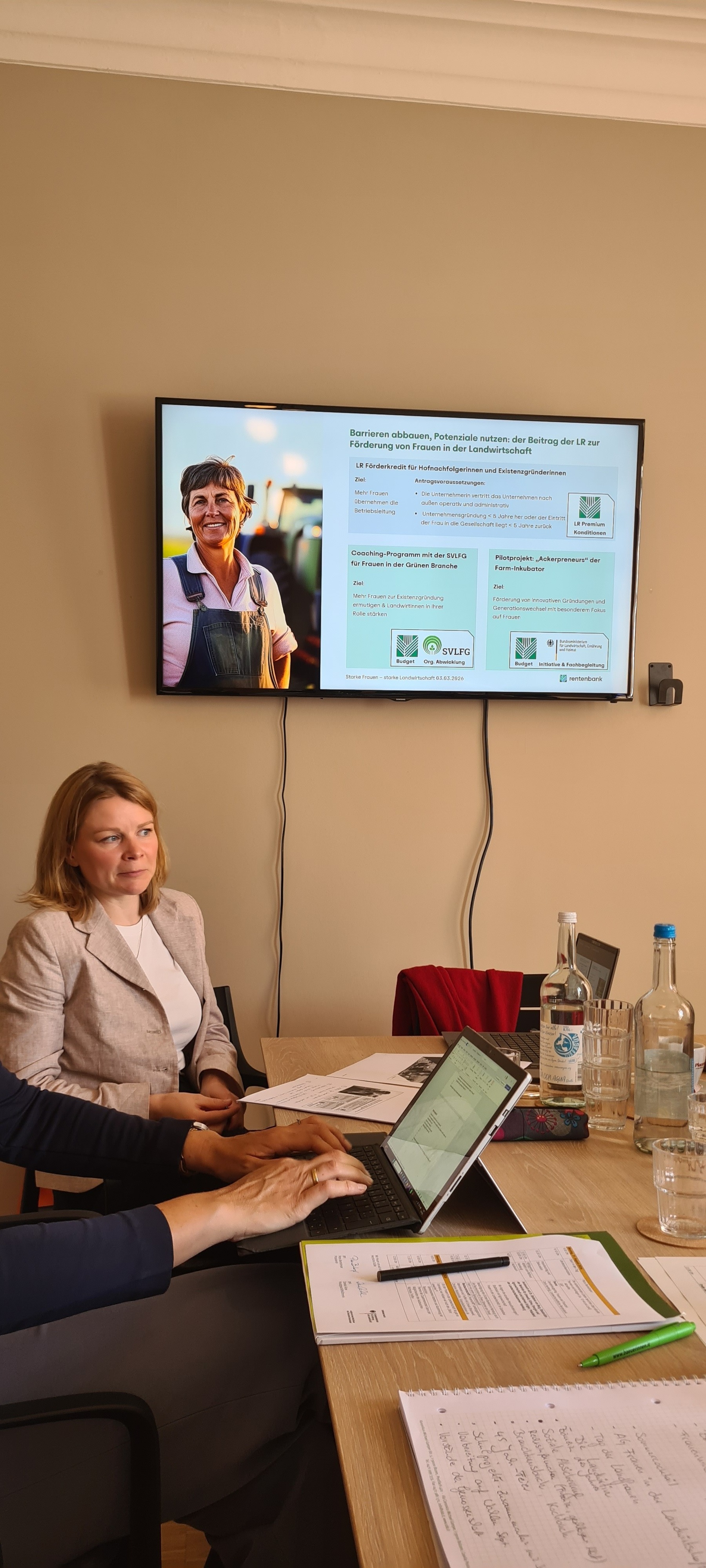 Vier-Länder-Treffen 2026 Lena Büning zum Thema "Genderbudgeting, Frauen und Finanzen“  © Glatzl/Bäuerinnen Österreich