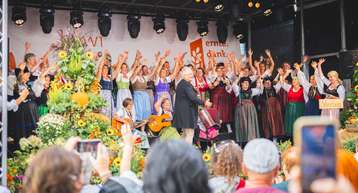 Bäuerinnenchor beim ernte.dank.festival 2026.jpg