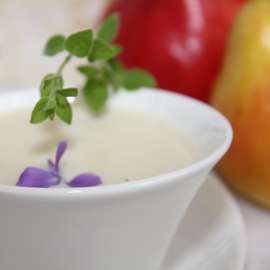 Birnen-Sellerie-Schaumsuppe.jpg Birnen-Sellerie-Schaumsuppe.jpg