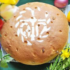 Osterbrot.jpg Osterbrot.jpg
