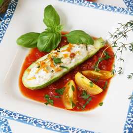 Gefüllte_Zucchini.jpg Gefüllte_Zucchini.jpg
