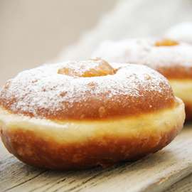 Bauernkrapfen.jpg Bauernkrapfen.jpg