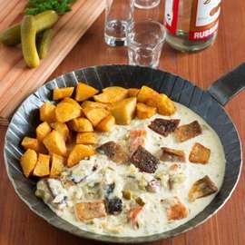 Karpfen Stroganoff.jpg Karpfen Stroganoff.jpg