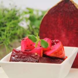Roter Rüben Salat.jpg Roter Rüben Salat.jpg
