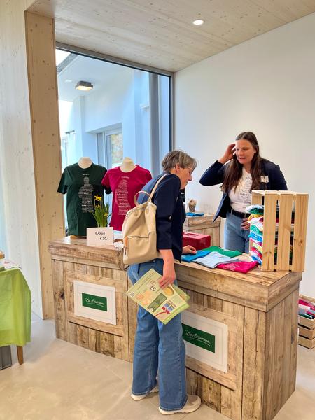 Praktikerinnen Treffen.jpg Praktikerinnen Treffen.jpg