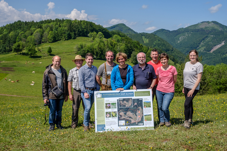 LFI-FARMINAR-HIMMELALM 2019-06-07 016  P9T1994 (c)Gerald PFABIGAN.jpg LFI-FARMINAR-HIMMELALM 2019-06-07 016  P9T1994 (c)Gerald PFABIGAN.jpg