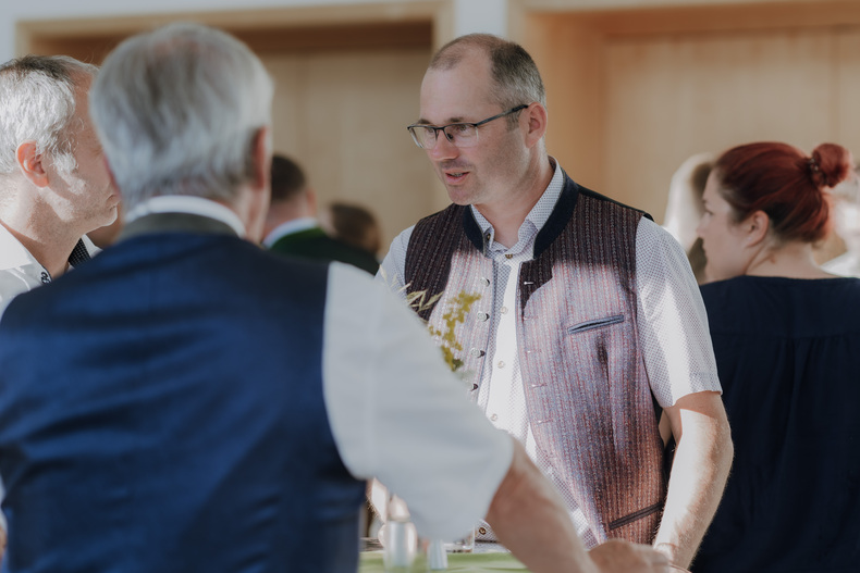 LFI 20230629 Zertifikatsverleihung 019 1SB07008.jpg LFI 20230629 Zertifikatsverleihung 019 1SB07008.jpg