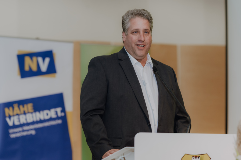 LFI 20230629 Zertifikatsverleihung 050 1SB07125.jpg LFI 20230629 Zertifikatsverleihung 050 1SB07125.jpg