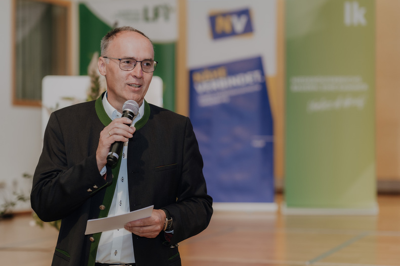 LFI 20230629 Zertifikatsverleihung 056 1SB07143.jpg LFI 20230629 Zertifikatsverleihung 056 1SB07143.jpg