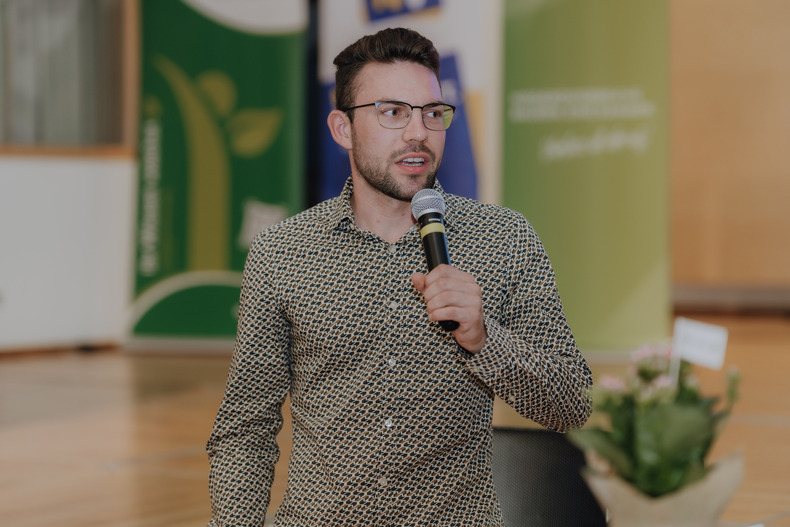 LFI 20230629 Zertifikatsverleihung 078 1SB07273.jpg LFI 20230629 Zertifikatsverleihung 078 1SB07273.jpg