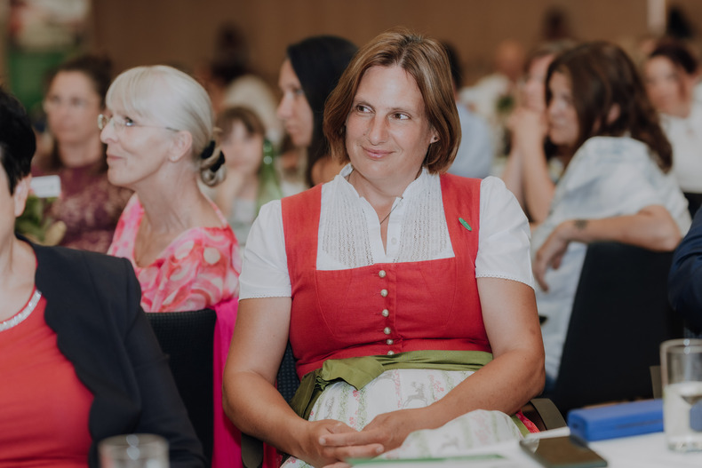 LFI 20230629 Zertifikatsverleihung 080 1SB07288.jpg LFI 20230629 Zertifikatsverleihung 080 1SB07288.jpg