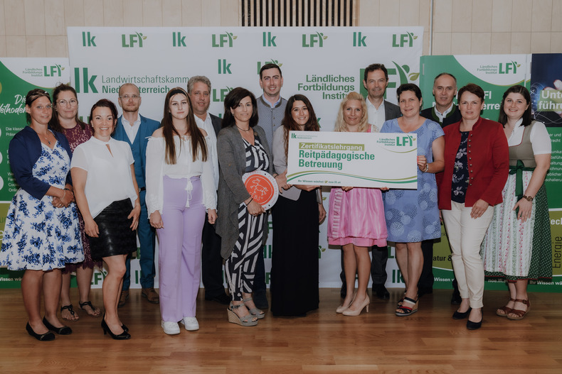 LFI 20230629 Zertifikatsverleihung 088 2SB09655.jpg LFI 20230629 Zertifikatsverleihung 088 2SB09655.jpg