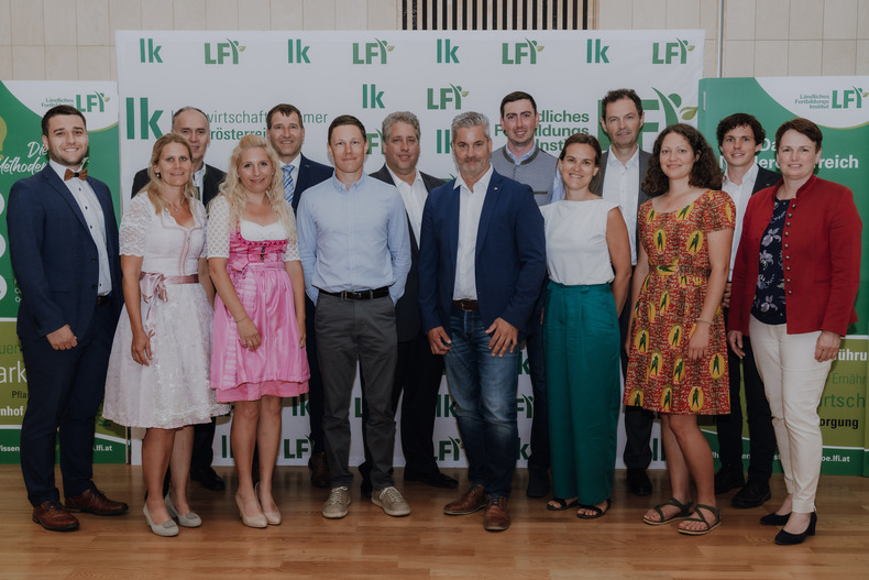 LFI 20230629 Zertifikatsverleihung 115 2SB09758.jpg LFI 20230629 Zertifikatsverleihung 115 2SB09758.jpg