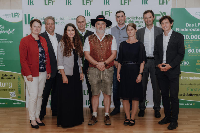 LFI 20230629 Zertifikatsverleihung 121 2SB09799.jpg LFI 20230629 Zertifikatsverleihung 121 2SB09799.jpg