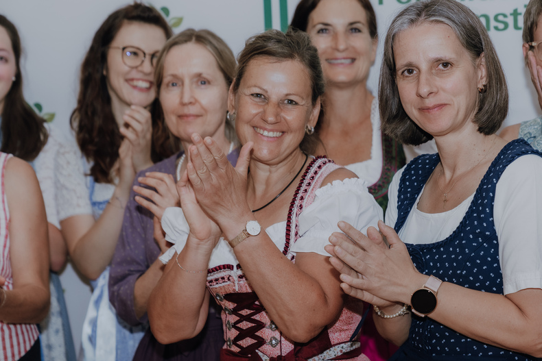 LFI 20230629 Zertifikatsverleihung 148 2SB09858.jpg LFI 20230629 Zertifikatsverleihung 148 2SB09858.jpg