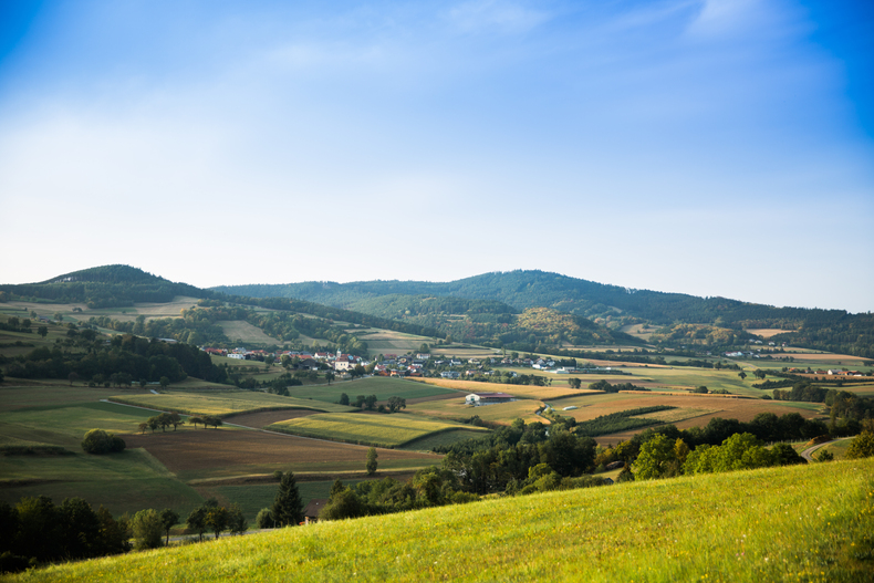 Gemischte Acker-Grünlandregion.jpg Gemischte Acker-Grünlandregion.jpg