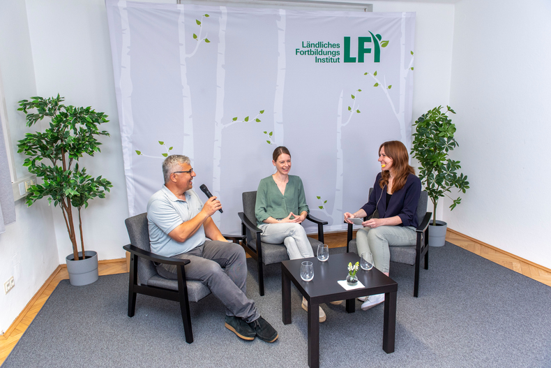 Studio.jpg Studio.jpg