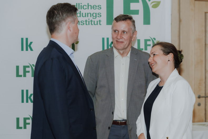 LFI NOE 20240626 Zertifikatsverleihung 137 1SB01119 (c)SophieBalber.jpg LFI NOE 20240626 Zertifikatsverleihung 137 1SB01119 (c)SophieBalber.jpg