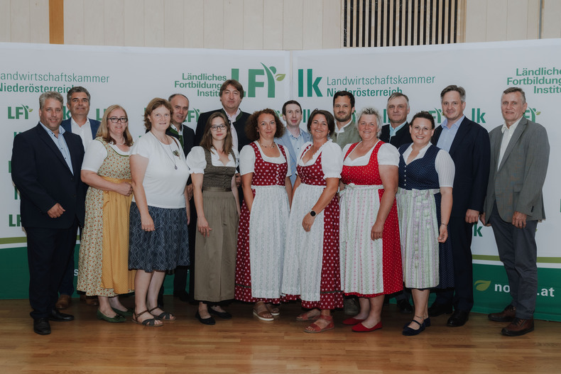 LFI NOE 20240626 Zertifikatsverleihung 142 2SB03697 (c)SophieBalber.jpg LFI NOE 20240626 Zertifikatsverleihung 142 2SB03697 (c)SophieBalber.jpg