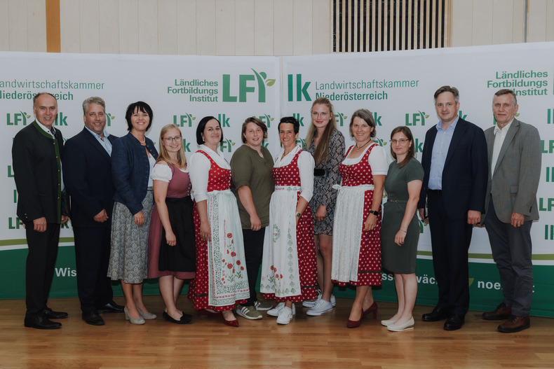 LFI NOE 20240626 Zertifikatsverleihung 149 2SB03735 (c)SophieBalber.jpg LFI NOE 20240626 Zertifikatsverleihung 149 2SB03735 (c)SophieBalber.jpg