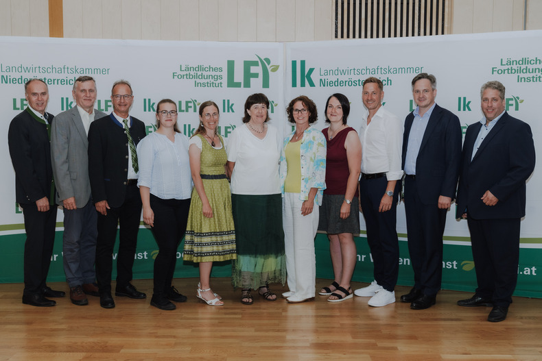 LFI NOE 20240626 Zertifikatsverleihung 152 2SB03763 (c)SophieBalber.jpg LFI NOE 20240626 Zertifikatsverleihung 152 2SB03763 (c)SophieBalber.jpg