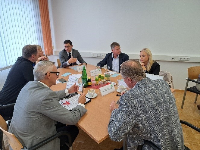 Fokusgruppe in der WK Voitsberg.jpg Fokusgruppe in der WK Voitsberg.jpg