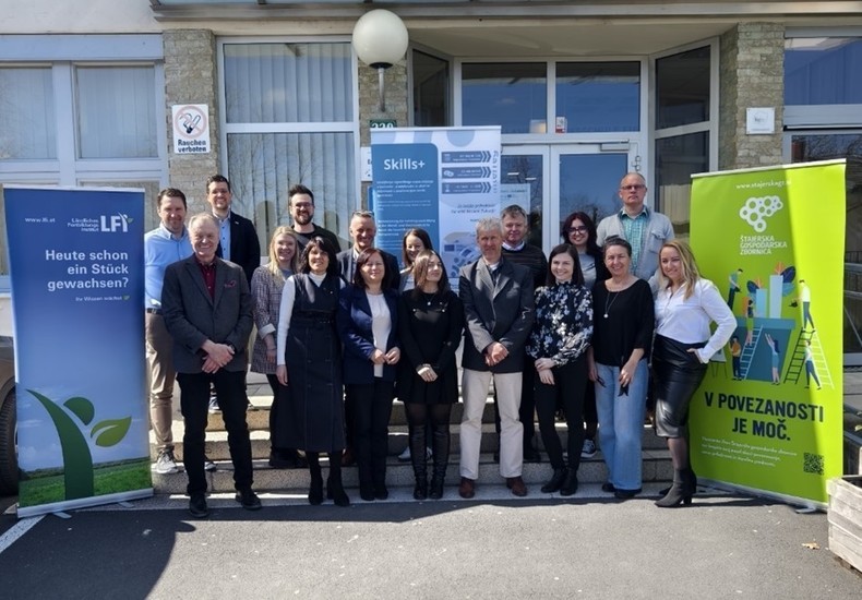 3. Fokusgruppe: Slowenische und österreichische Vertreter:innen in der Landesberufsschule Eibiswald .jpg 3. Fokusgruppe: Slowenische und österreichische Vertreter:innen in der Landesberufsschule Eibiswald .jpg