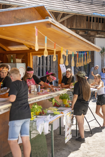 TKB-2025.jpg TKB-2025.jpg