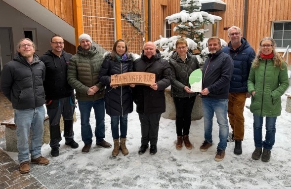 Philipp Prandstätter, Bereichsleitung Agora Ronald Mitterlehner, Leitung Spots Linden Michael Elmecker, Hausleitung Haidingerhof, Geschäftsfeldleiter Arbeit Martha Haidinger, In Pension, Gründungsmitglied Bgm. Heinrich Haider Rosemarie Ferstl, Vizepräside