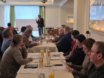 [1771413031349558.jpg]