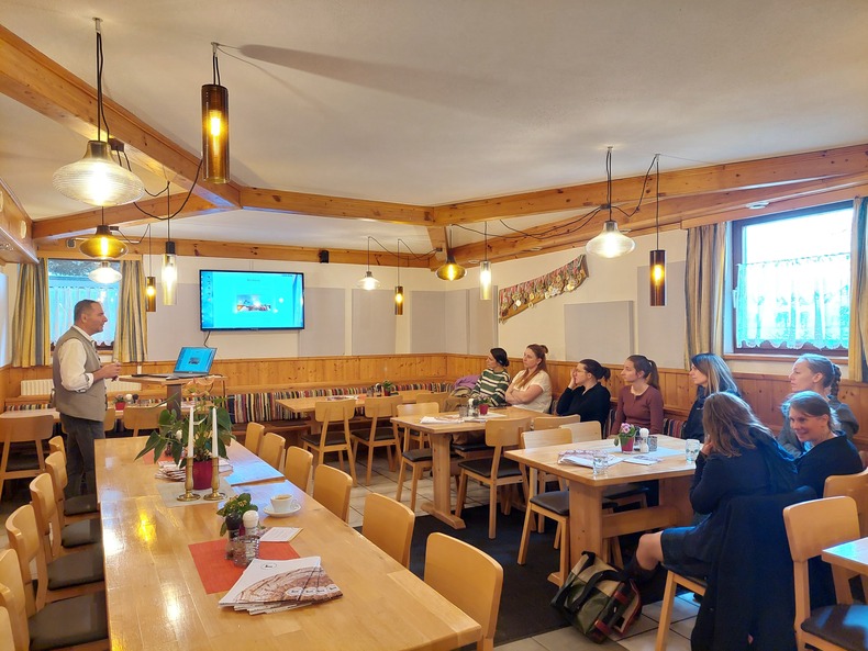 Resilienz Reiss-Heuriger.jpg Resilienz Reiss-Heuriger.jpg