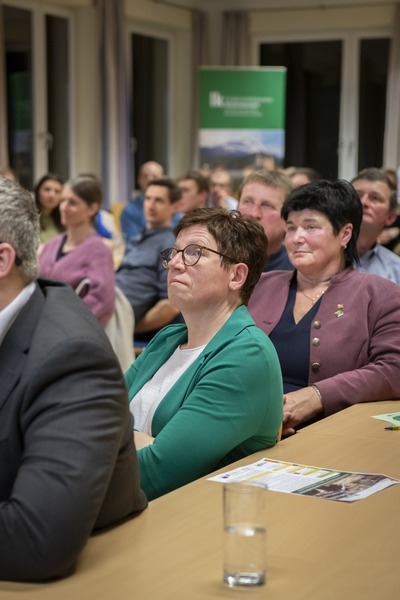 32 - Bildungsabend (32).jpg