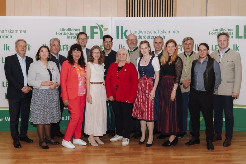 LFI NOE 20260511 Zertifikatsverleihung 101 2SB07290 (c)SophieNaglBalber.jpg